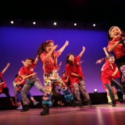 ダンススタジオ ワッツアップ!! 金沢文庫校