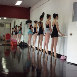 Dance @ Nikki Webster