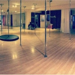 Vertical Divas Athens Pole Dancing-Pangrati
