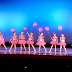 En Avant School of Dance