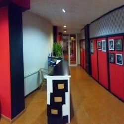 GRACELAND. Escuela de baile. Ripollet