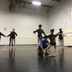 Haiyan International Dance Academy