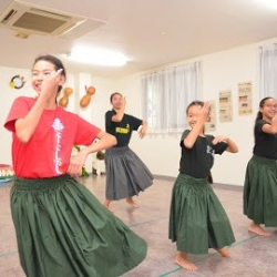 カメアナーナナーモエ