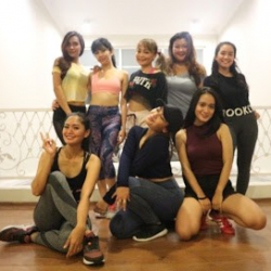 Lips Dance Studio