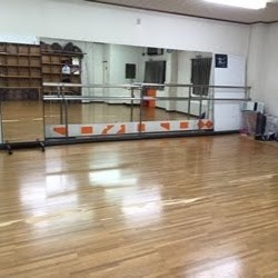 クニダンスコレクション 高安教室