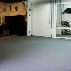 京都レンタルスタジオDBC