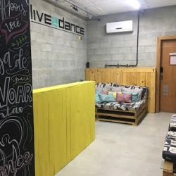 Live 2 Dance Studio