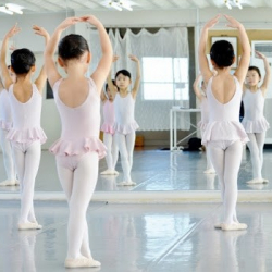 麻理香バレエスタジオ碧南校