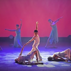 真弓ダンススタジオ