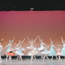 ミナコバレエクラス