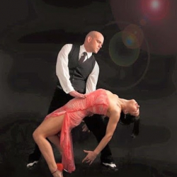 Mirrors Dance Classes