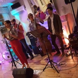 1929 Studios - North Side Swing!