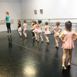 School of Missouri Contemporary Ballet