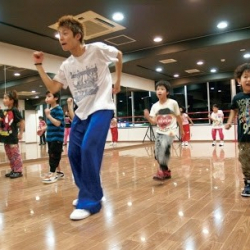 スーパーダンススタジオ