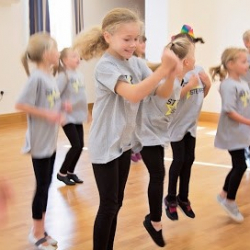 Star Steppers Performing Arts Cheam