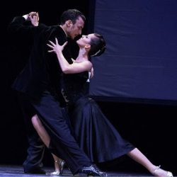 Andrea Vighi y Chiara Benati (gruppo Tango Feliz)