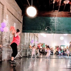 Twinkle Toes Dance Co