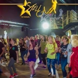 ESCUELA DE BAILE VUELTAS