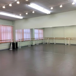 Wing Theater Yamanashi Dance Studio