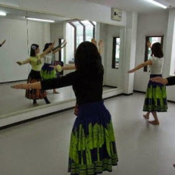 フラダンス教室 フラ ハラウ カプアケア