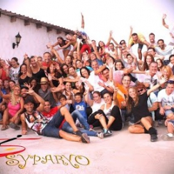 Academia de Baile y Teatro Syparyo