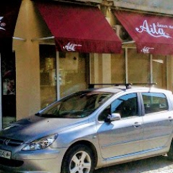 Shoes, clothes and accessories for dancing Aita