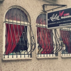 Aita Dans Mağazasi