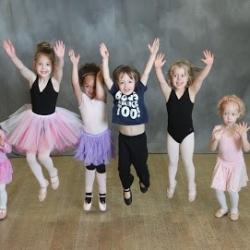 Ballare Teatro Dance Theatre