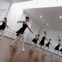 Be a Dancer, Dance Studio